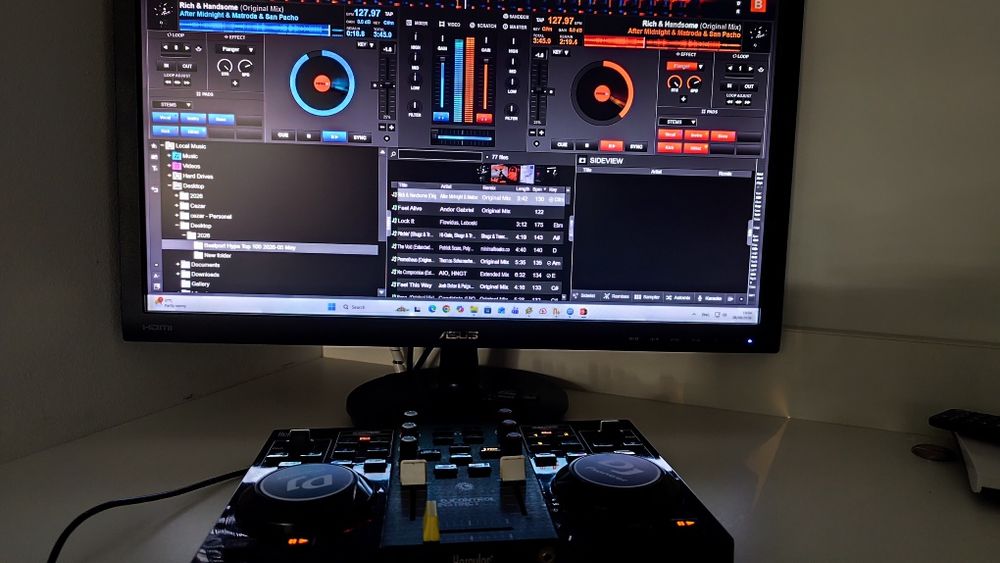 Consola Hercules Dj Control Instinct