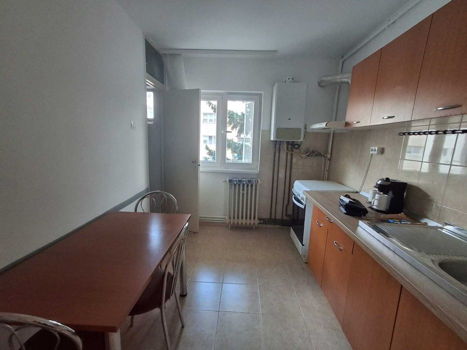 PF, apt 2 cam, decomandat, confort 1, utilat si mobilat, Strand, Sibiu