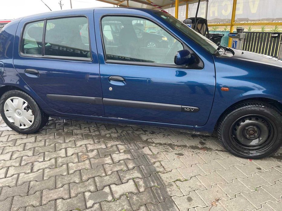 Renault Clio 2002 1.2 benzina