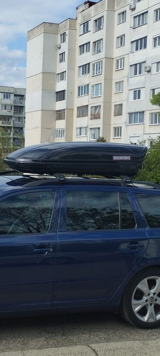 Авробокс  за автомобил