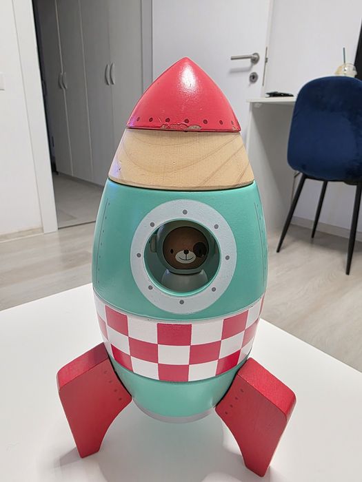 Racheta lemn cosmonaut