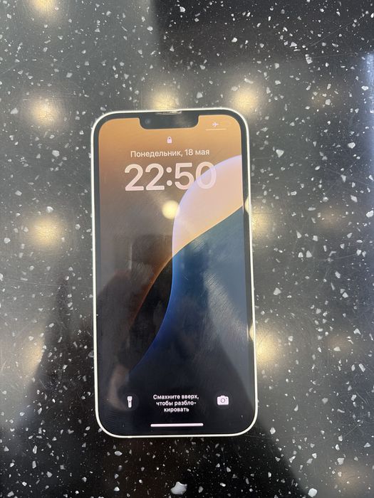 iPhone 13, 128 GB;