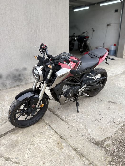 Honda CB125R 2019