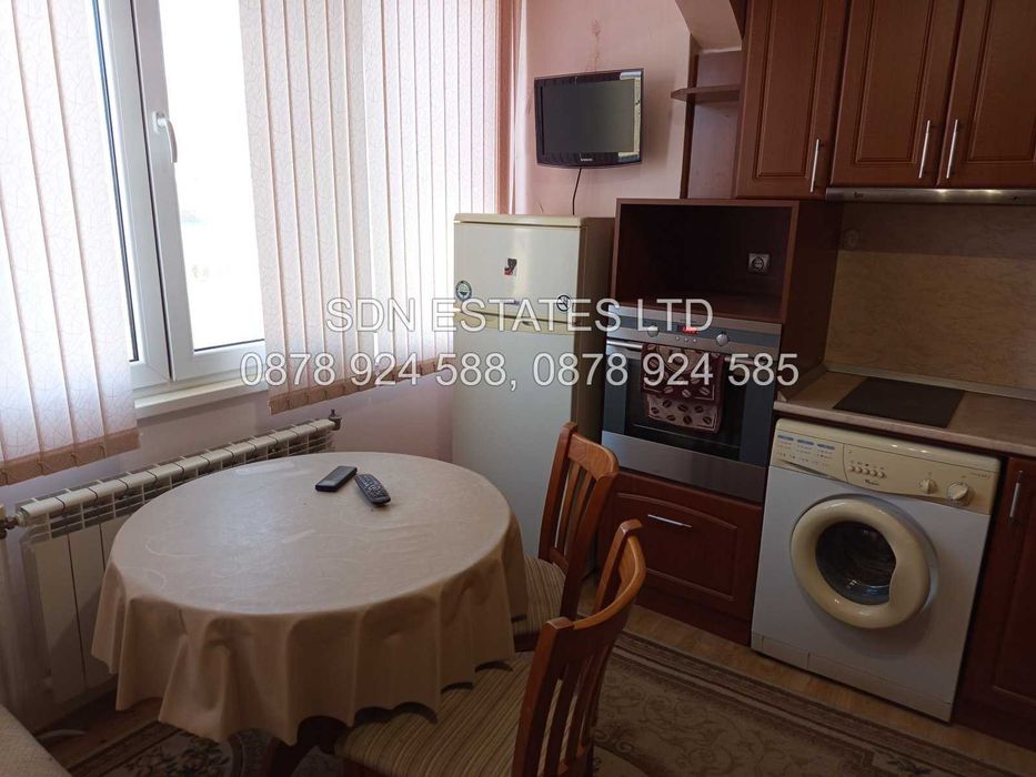 Продава се Двустаен апартамент в Казанлък - 64 кв.м за 1076 €/кв.м - Снимка #1