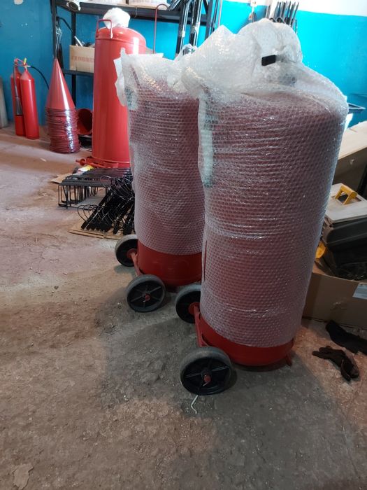 Огнетушители, противопожарный инвентарь