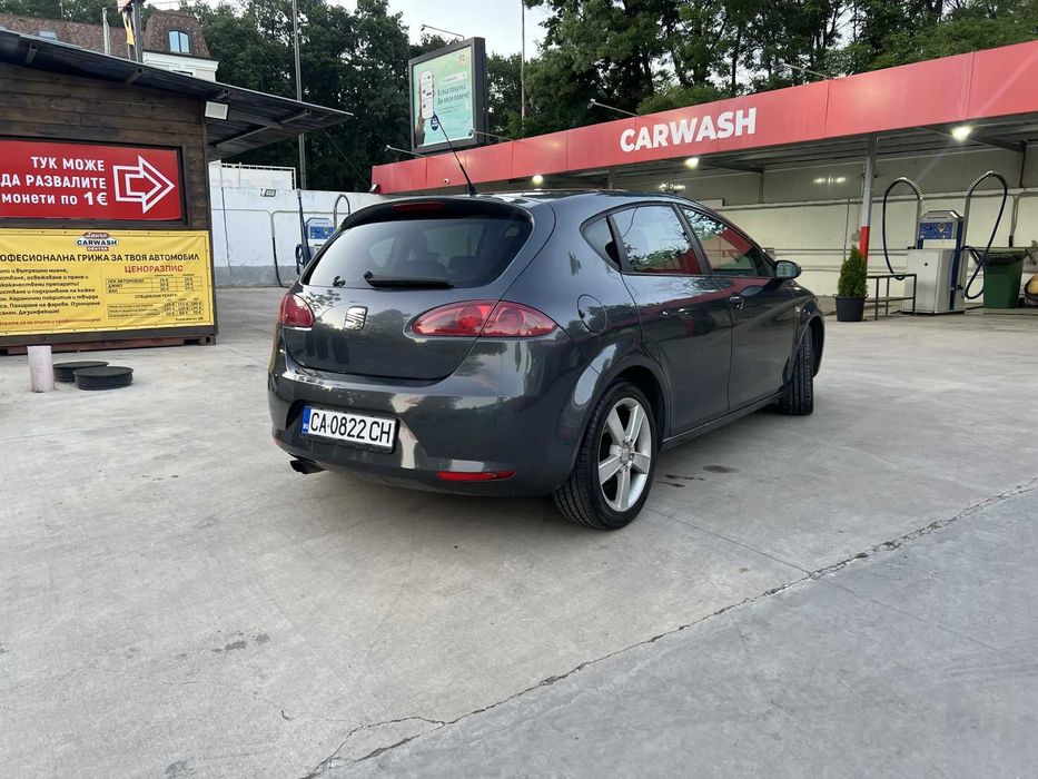 Продавам кола Seat Leon