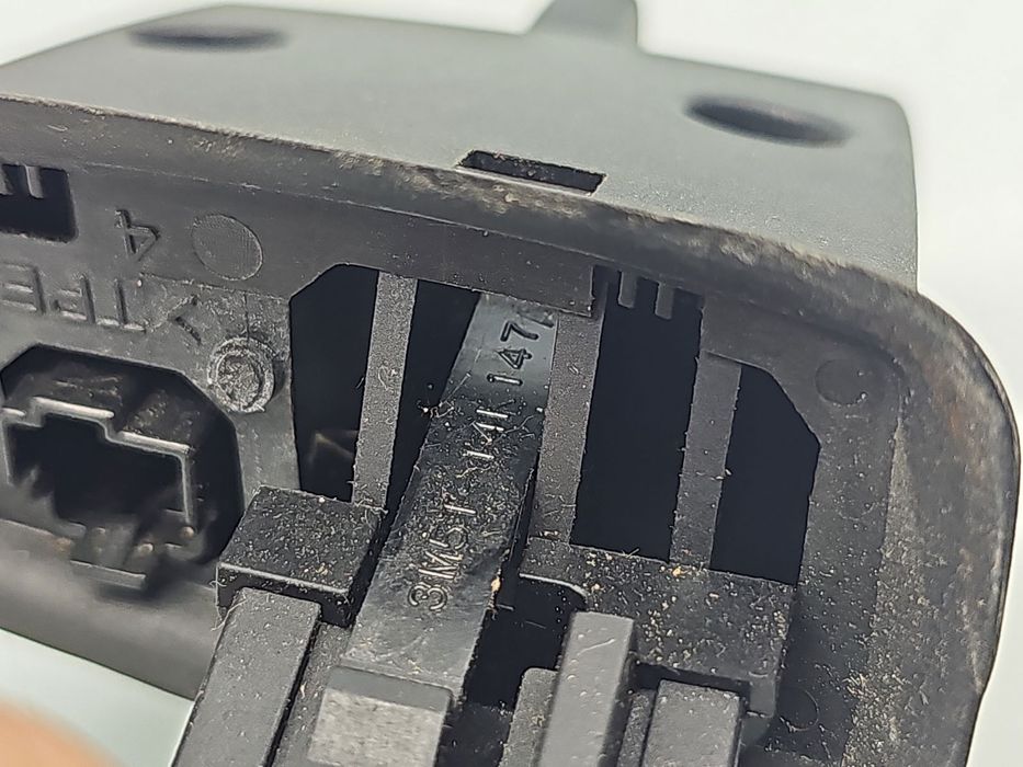 Comenzi volan Ford Focus 2 (DA) [Fabr 2004-2012] 3M5T-14K147AD