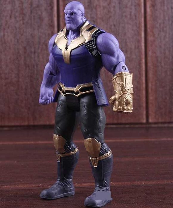 Figurina THANOS 17cm, incheieturi mobile, Marvel Avengers Infinity war