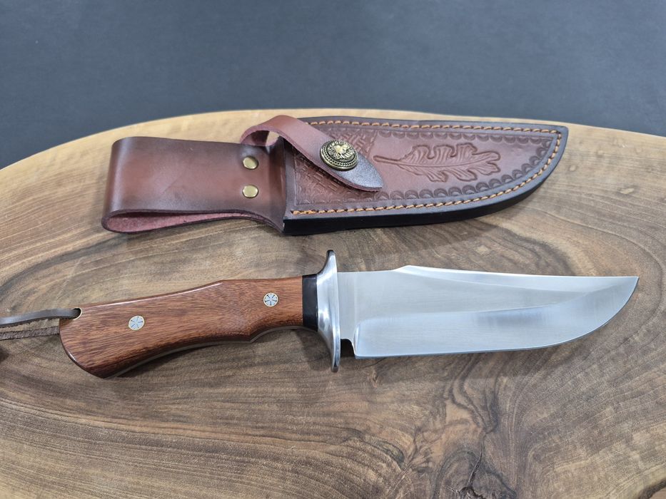 Ръчно изработен ловен нож с кожена кания,LN434