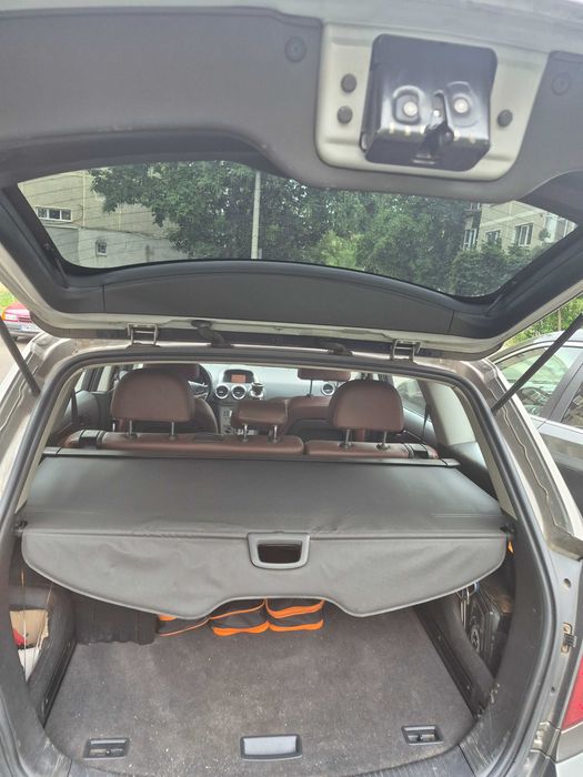 Vând Opel Antara 2.0 CDTI / 2.0 diesel, 150 CP, tracțiune integrală 4x4 / AWD, cutie automată, an fabricație 2007, cu 210.000 km