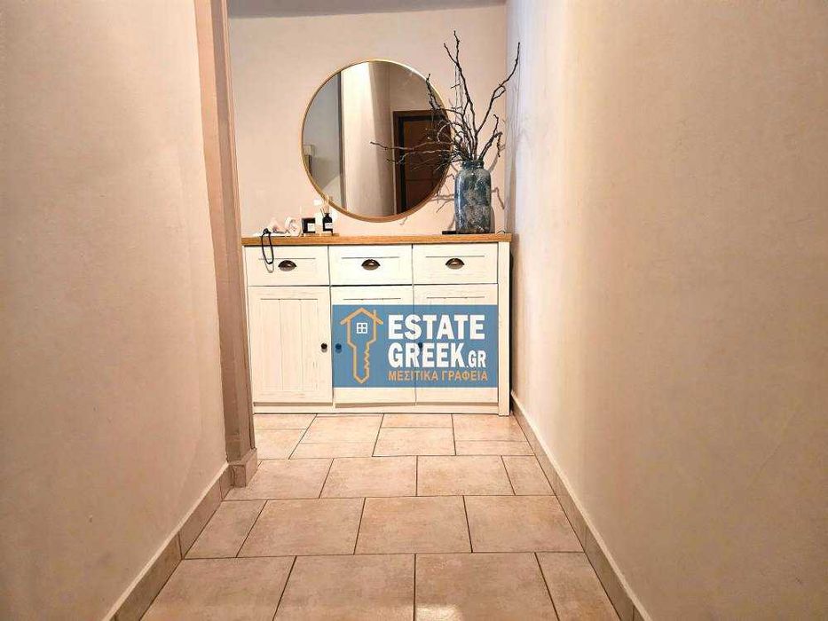 Продава се Тристаен апартамент в Пловдив, Централна гара - 85 кв.м за 1765 €/кв.м - Снимка #1