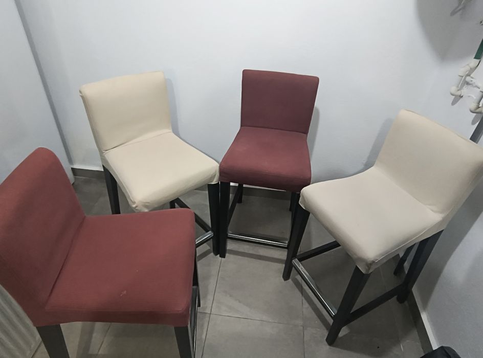 Scaune Bar../4buc..Se vine doar set.