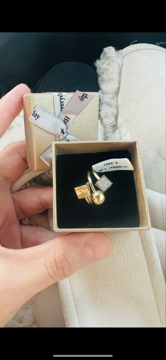Продам золото кольцо и серьги