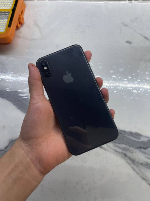 Iphone x 64/100 sotiladi