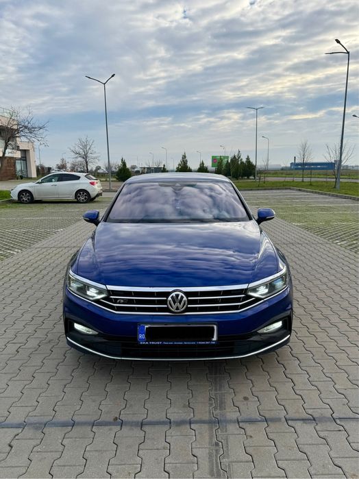 Volkswagen Passat 2.0 TDI /DSG/ R line/Executive