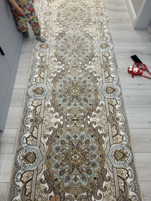 Продам ковровую дорожку