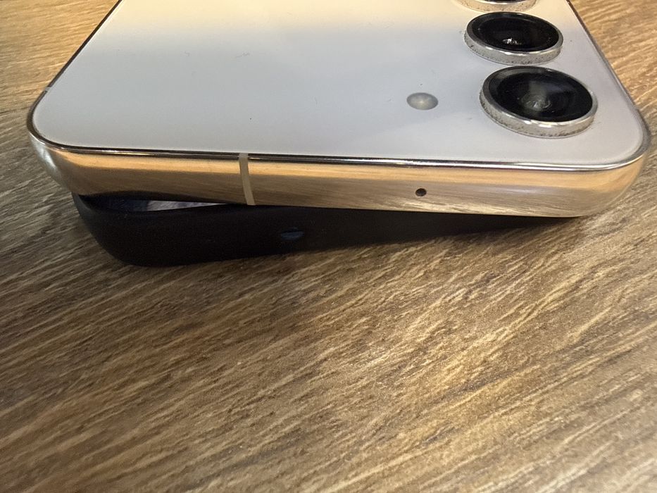 Samsung s23 plus 256gb Перфектен!