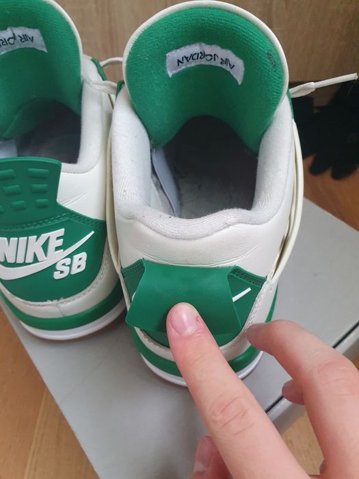 Jordan 4 retro SB Pine Green