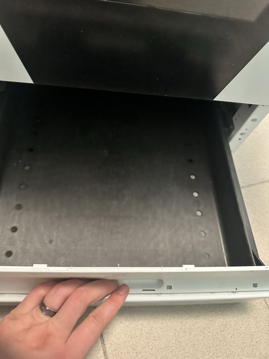 Плита с духовкой