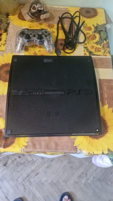 Playstation 3 cu 3 jocuri consola
