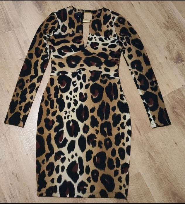 Rochie Kardashian Kollection mărimea M