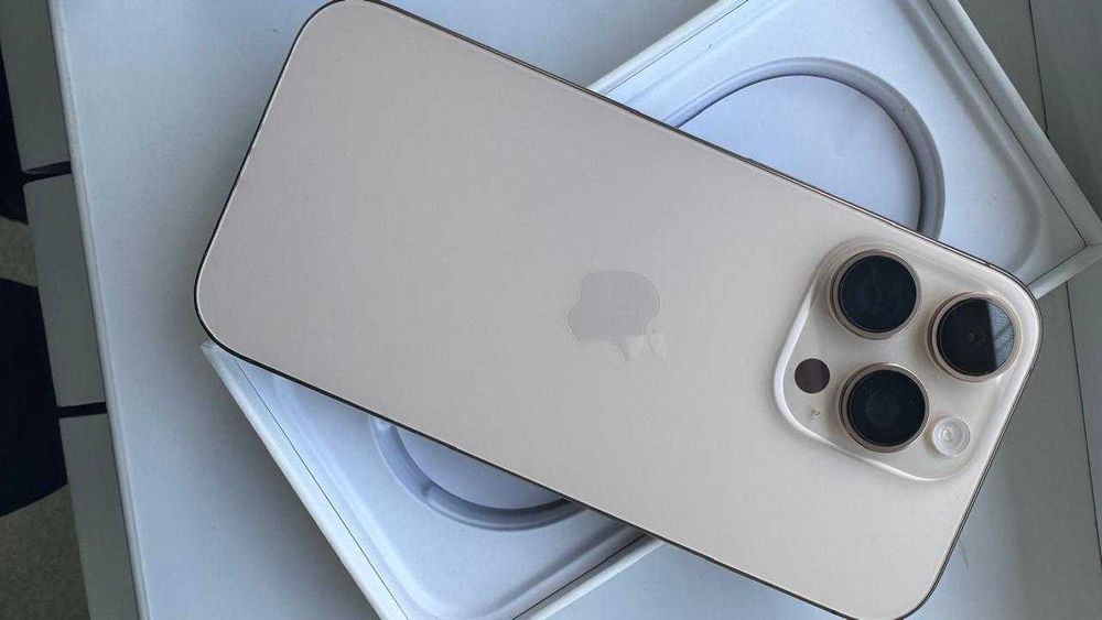 iPhone 16 Pro 256 Гб