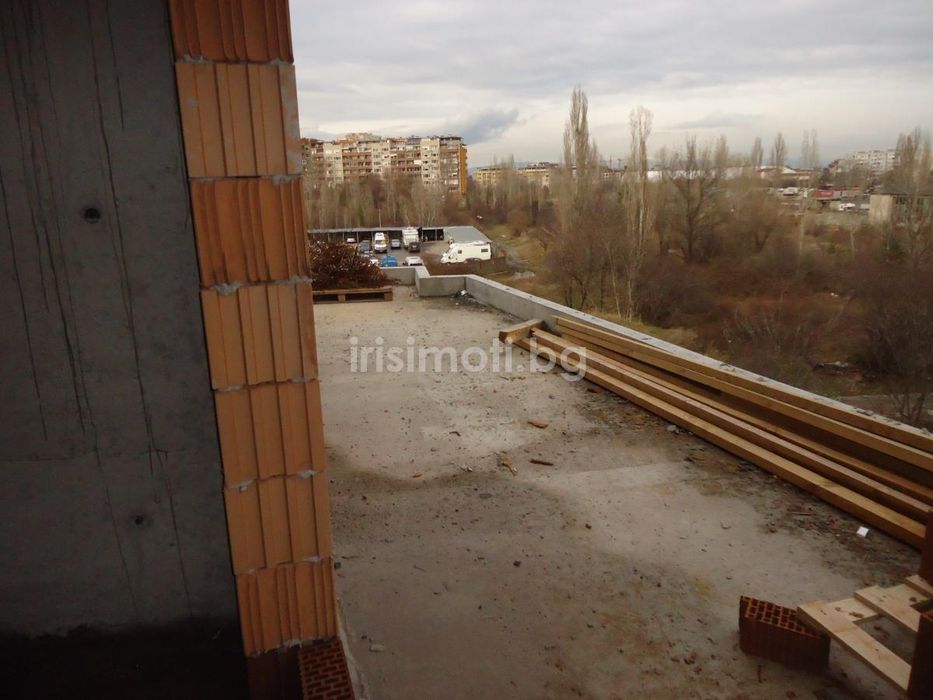 Продава се Тристаен апартамент в София, Люлин 6 - 122 кв.м за 895 €/кв.м - Снимка #3