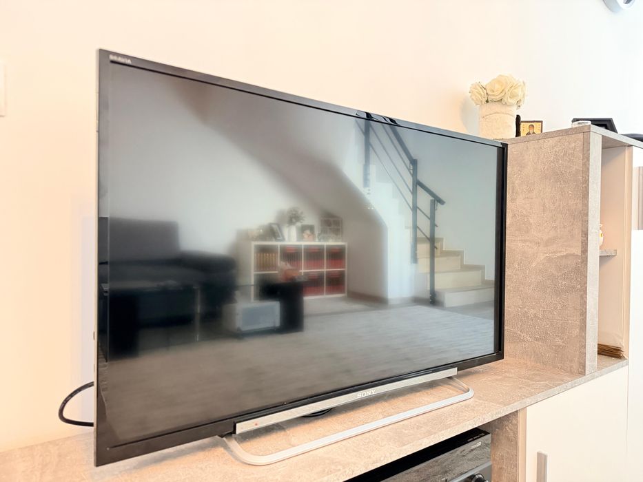 Vand Televizor sony bravia ( ca nou)