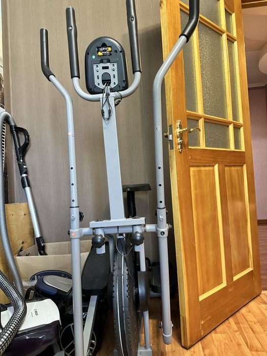 Эллиптический тренажер