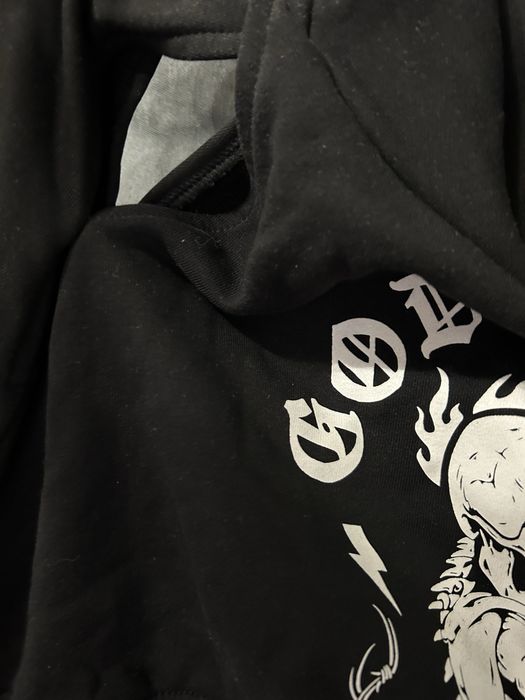 Продам худи(140ростовка)