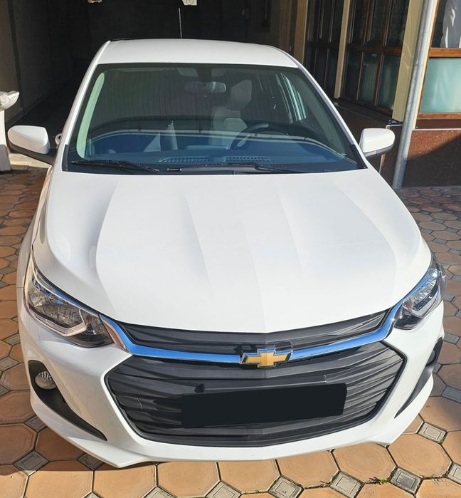 Chevrolet Onix 1 LS MT