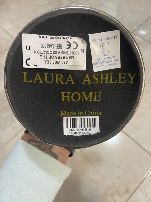 Нощна лампа Laura Ashley