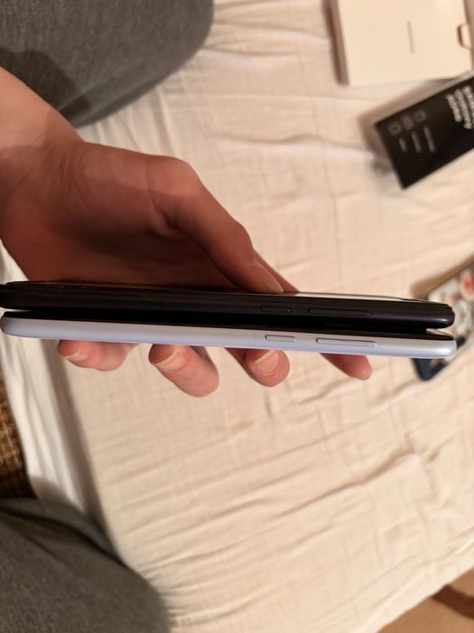 Обменяю 2 телефона на айфон