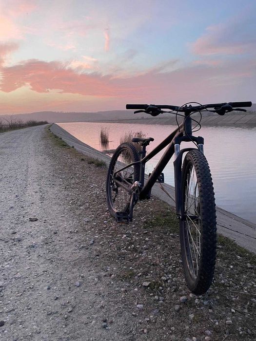 Specialized Rockhopper 27.5 2024 | Mărime S | Stare ca nouă | Negociabil