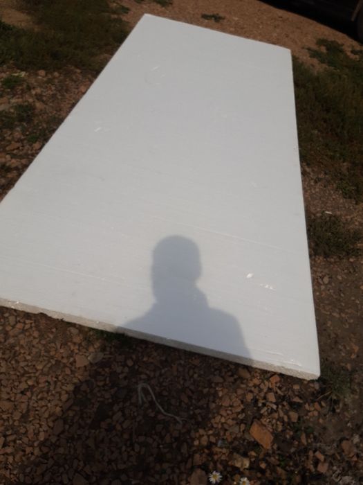 Пенопласт. Отличный утеплитель.