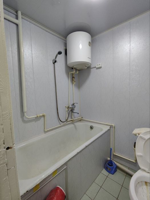 Продаётся 1 комн кв/1 этаж/2, Спутник 8, дерево