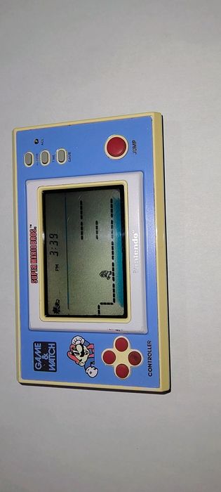 Ecran lcd game and watch by Nintendo 1988