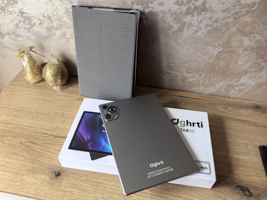 Таблет 10 инча Android Octa-Core с подарък!