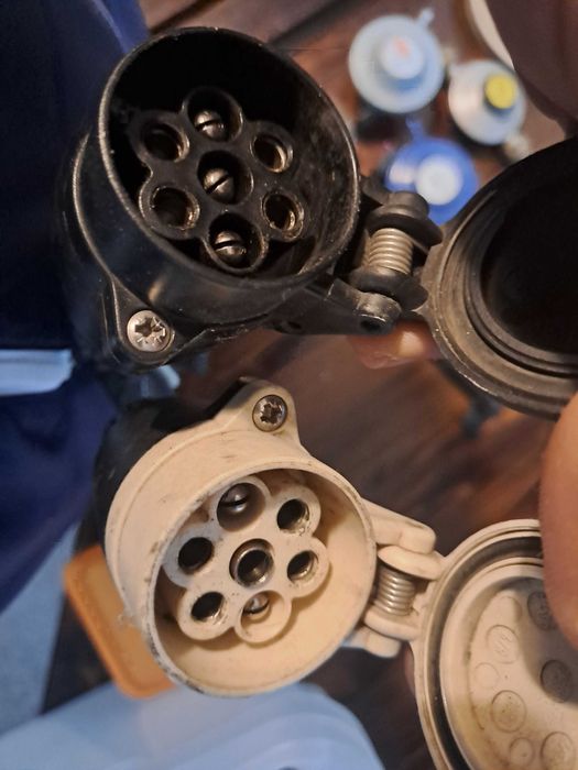 Части за каравани.