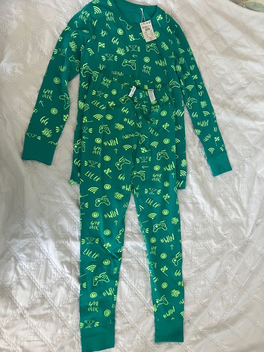 Pijama baieti Reserved, 158-164cm, 12-13 ani, nou cu eticheta