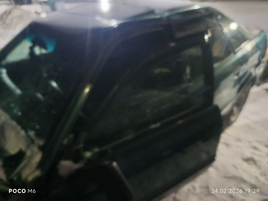 Продам Ауди Б4 на разбор