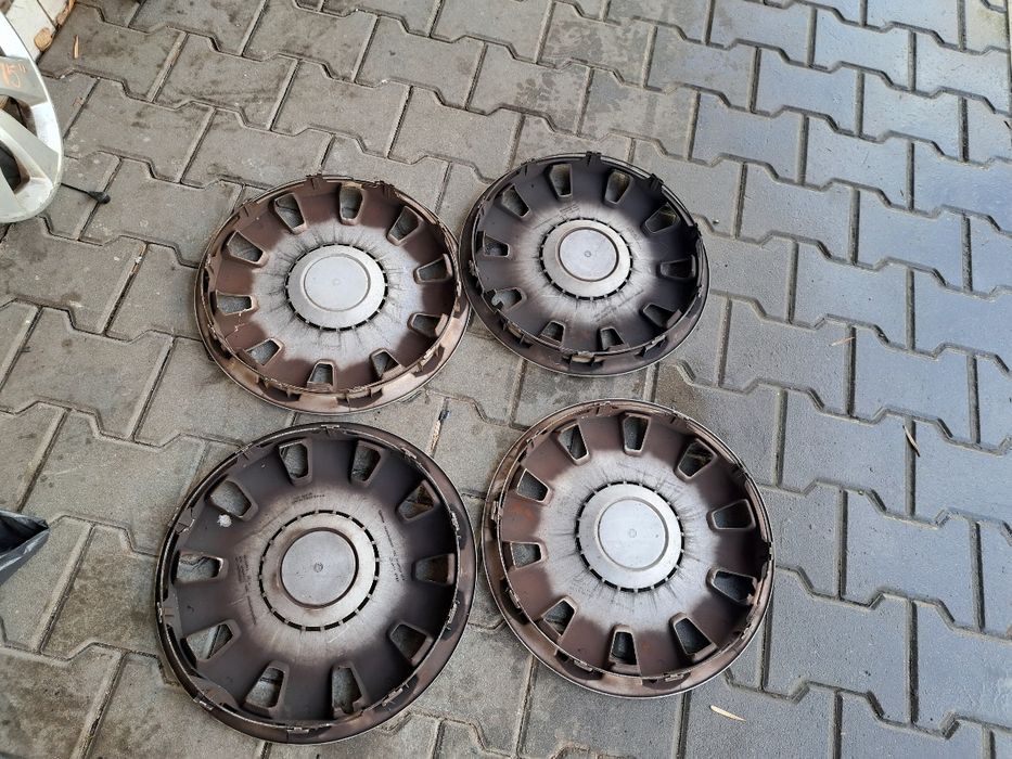 Оригинални тасове VW /15цола единични бройки