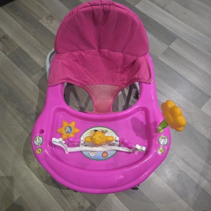 Чисто нова кръгла проходилка