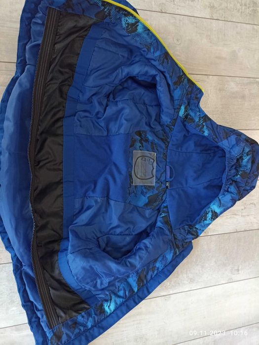 Детско яке за момче