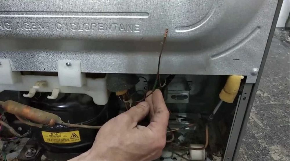 Ремонт холодильников