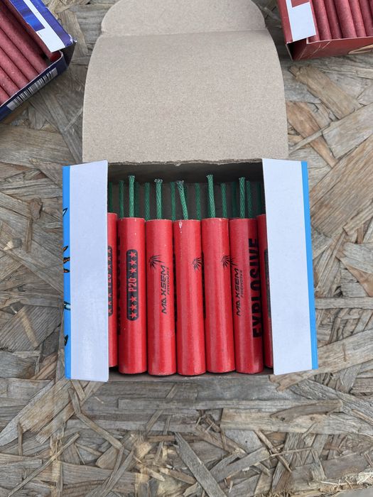 Салюты фейрверки хлопушки