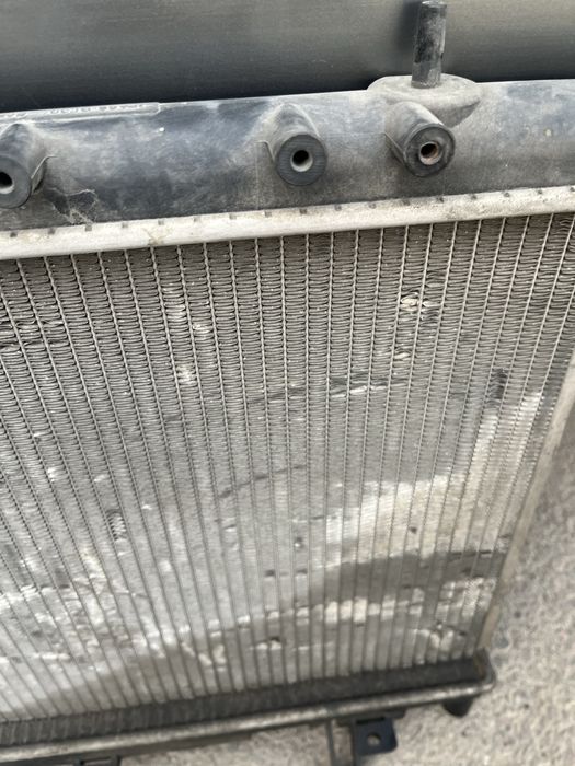 Радиатор субару аутбак B4-B5