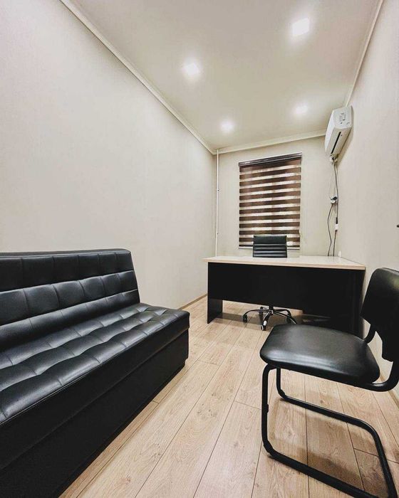 Сдается офисное помещение с мебелью 90м2 ор-р ГУВД - собственник