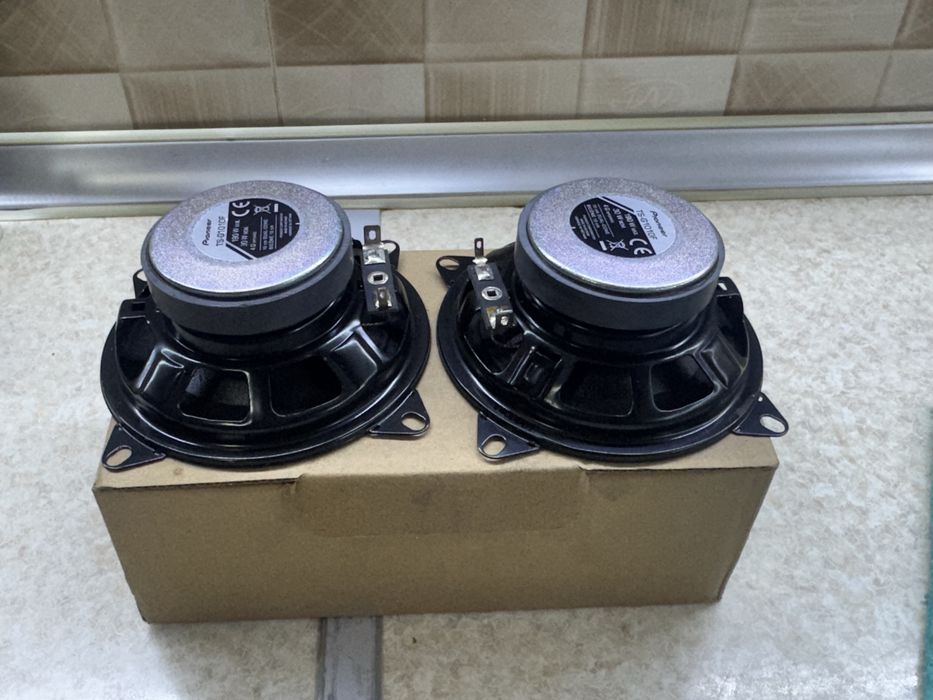 Продается колонка Pioneer 10 190W