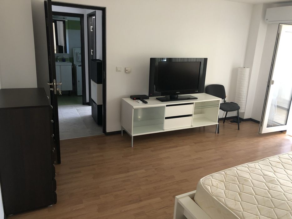 Garsoniera transformata in 2 camere